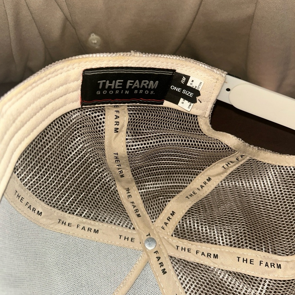 Goorin Bros Beige Trucker Hat - Picture 6 of 6